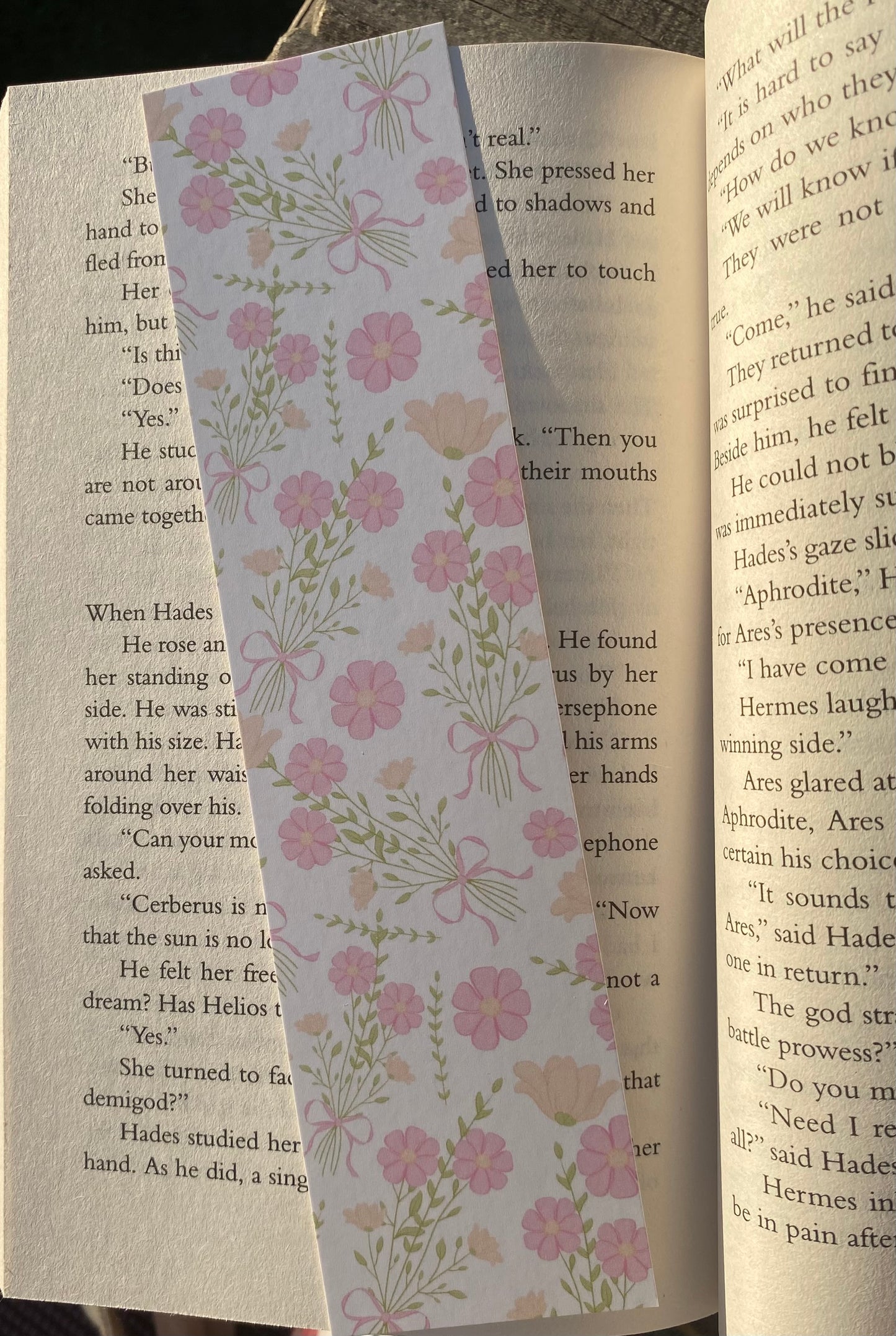 Flower Bow Bouquet Bookmark